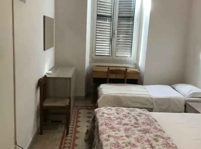 Casa de hóspedes Palace *